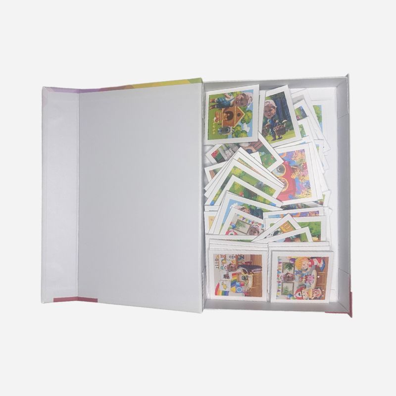 Personalizowane karty memo ze zdjęciem dziecka, wyjątkowe prezenty z własnym nadrukiem - otwarte pudełko