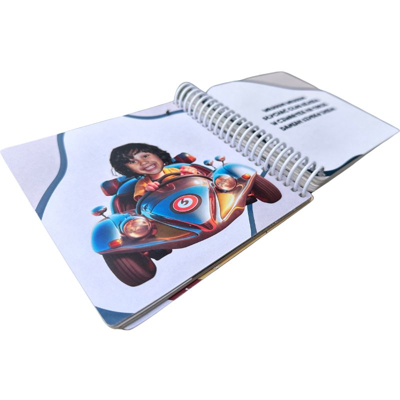 Personalizowana książka o pojazdach dla małego dziecka 1–3 lata. Sztywne strony, bindowanie na spirali