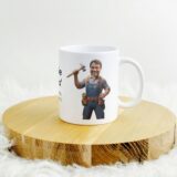 Personalizowane prezenty ze zdjęciem kubek złota rączka Wyjątkowy kubek dla Taty złota rączka, który wszystko potrafi naprawić i nie trzeba o tym przypominać co 6 tygodni. Zaskoczy swojego Tatę z naszym kubkiem! tata majster