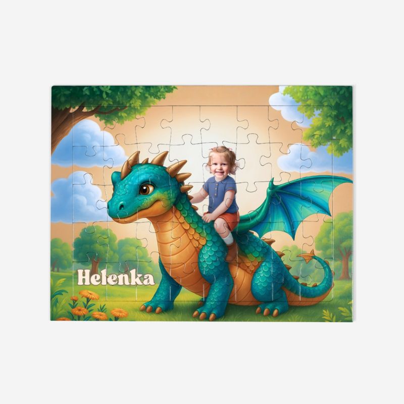 Puzzle dziewczynka na smoku – personalizowana układanka przedstawiająca dziecko siedzące na bajkowym smoku w malowniczej scenerii.