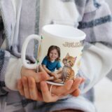 personalizowany kubek kotek ze zdjęciem dziecka i bajkową grafiką