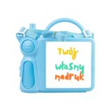 Personalizowane prezenty ze zdjęciem Personalizowany zestaw śniadaniowy zawierający bidon i pudełko z własnym nadrukiem – idealny, praktyczny prezent dla dziecka