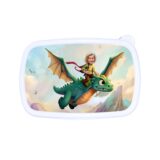 Śniadaniówka personalizowana SMOK z bajkową grafiką i twarzą Twojego dziecka. Dostępna w kolorze białym, niebieskim lub różowym!