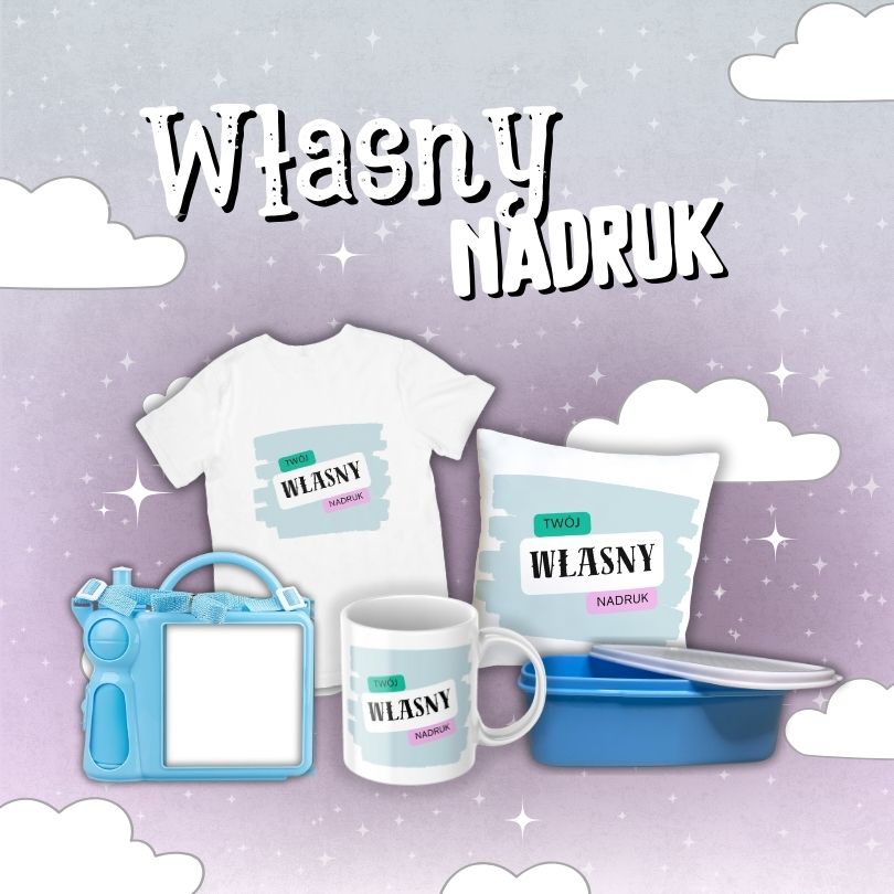 Nadaj swoim przedmiotom unikalny charakter! Dzięki opcji własnego nadruku możesz umieścić dowolny wzór, rysunek lub zdjęcie na takich produktach jak poduszki, kubki, koszulki i wiele więcej. Stwórz wyjątkowy prezent lub osobistą pamiątkę – możliwości są nieograniczone!