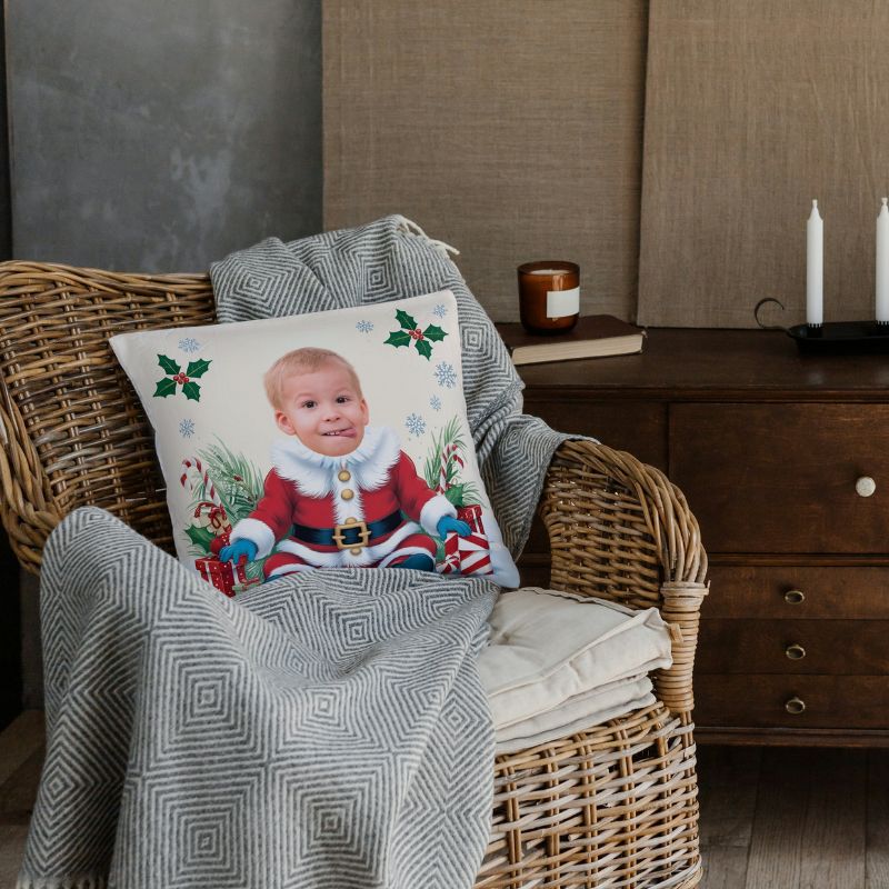Poduszka ze zdjęciem personalizowana w stroju Mikołaja