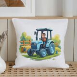 Poduszka ze zdjęciem – niebieski traktor z kabiną