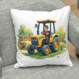 Poduszka ze zdjęciem – żółty traktor z kabiną