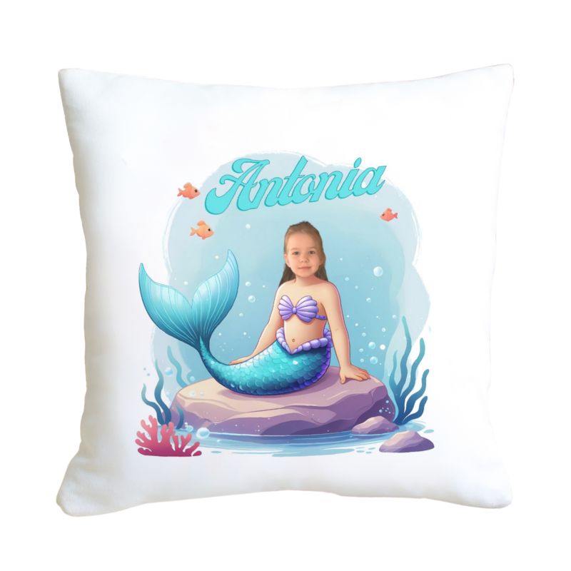 Poduszka ze zdjęciem syrenki personalizowana z twarzą dziecka w podwodnym świecie z imieniem